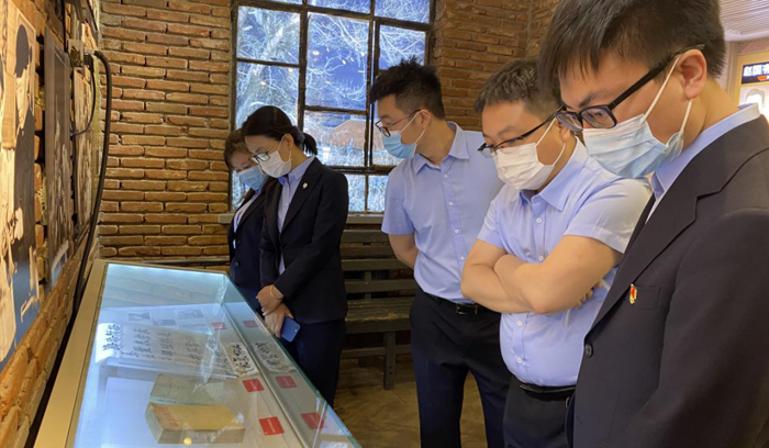 6b92e80ae6963594918855350cffadf9