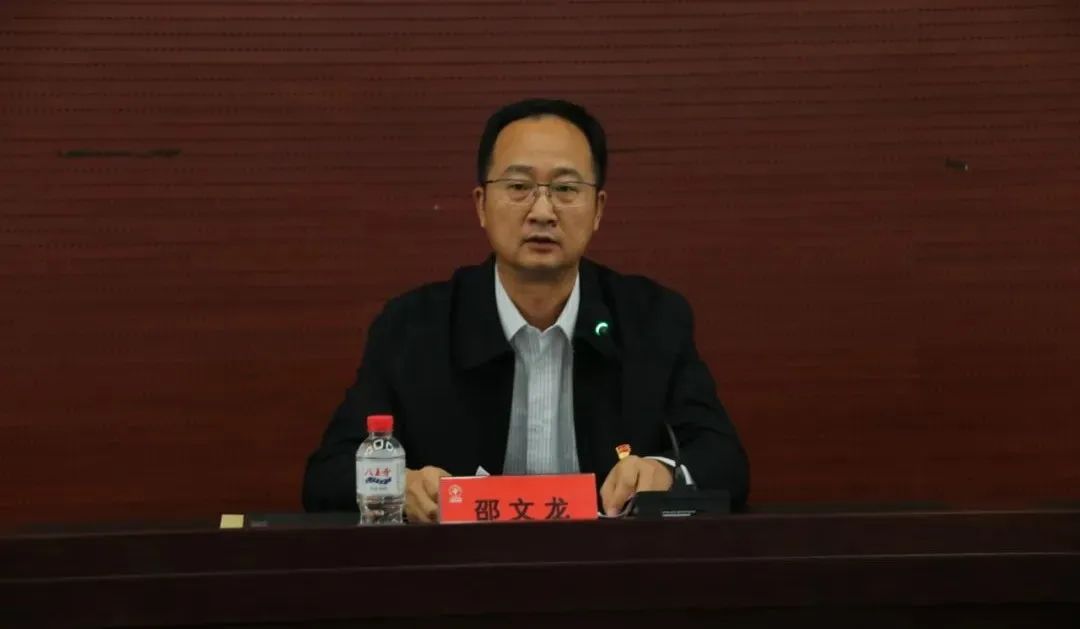 c9cc99763978076f3a8b50de67fb99a1