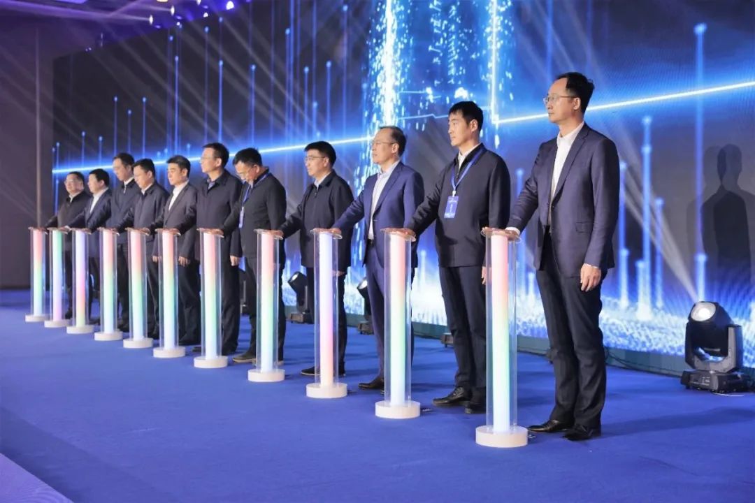 6ada6789567cf8f730793cc4f68173af