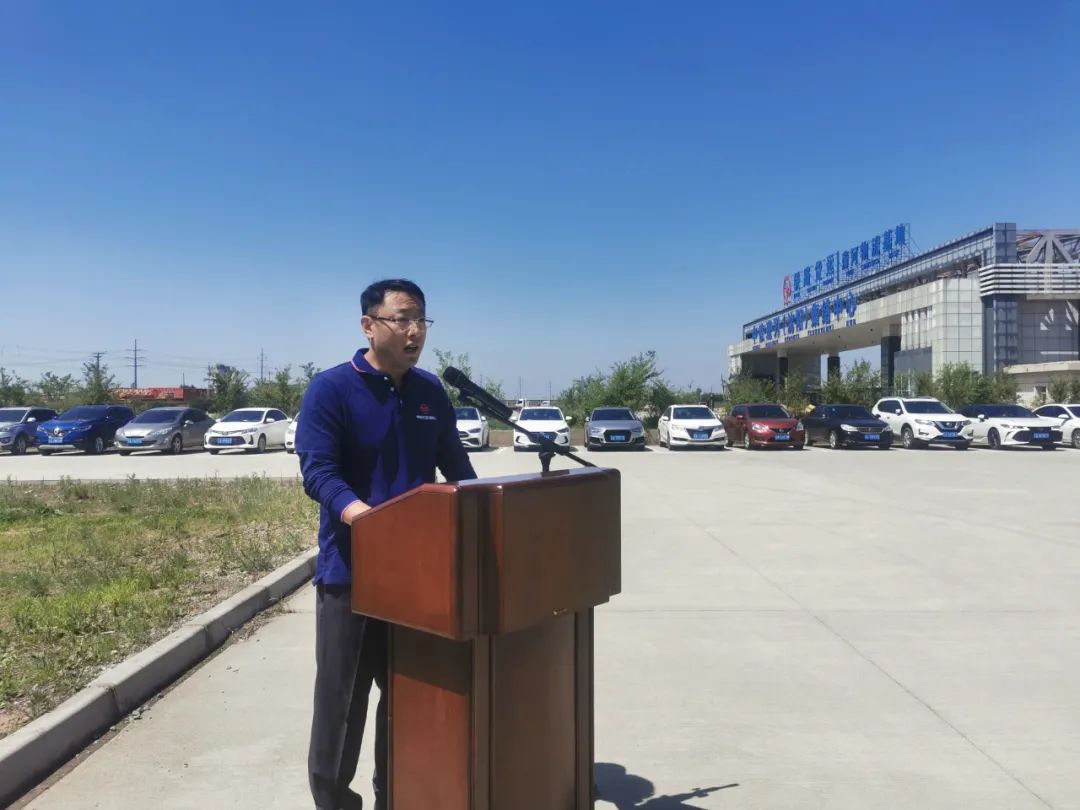 881e21d101216ed02af42778087e6c92